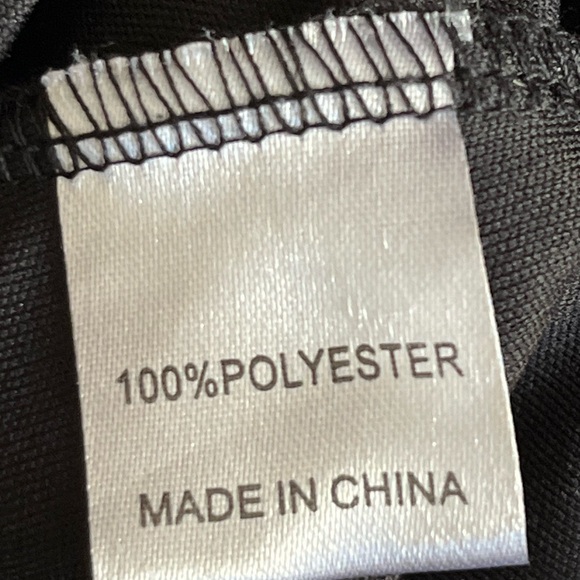 Elegant Black Women's Dress - Picture 7 of 9